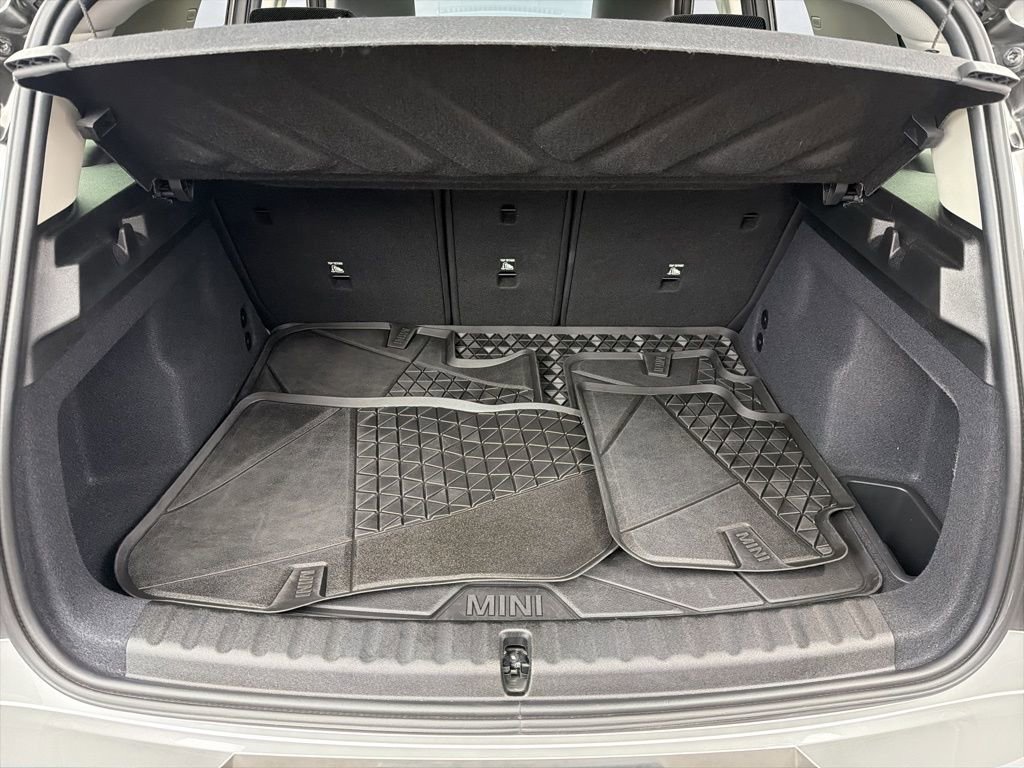 Used 2025 MINI Cooper Countryman S w/ Comfort Package Max image 32