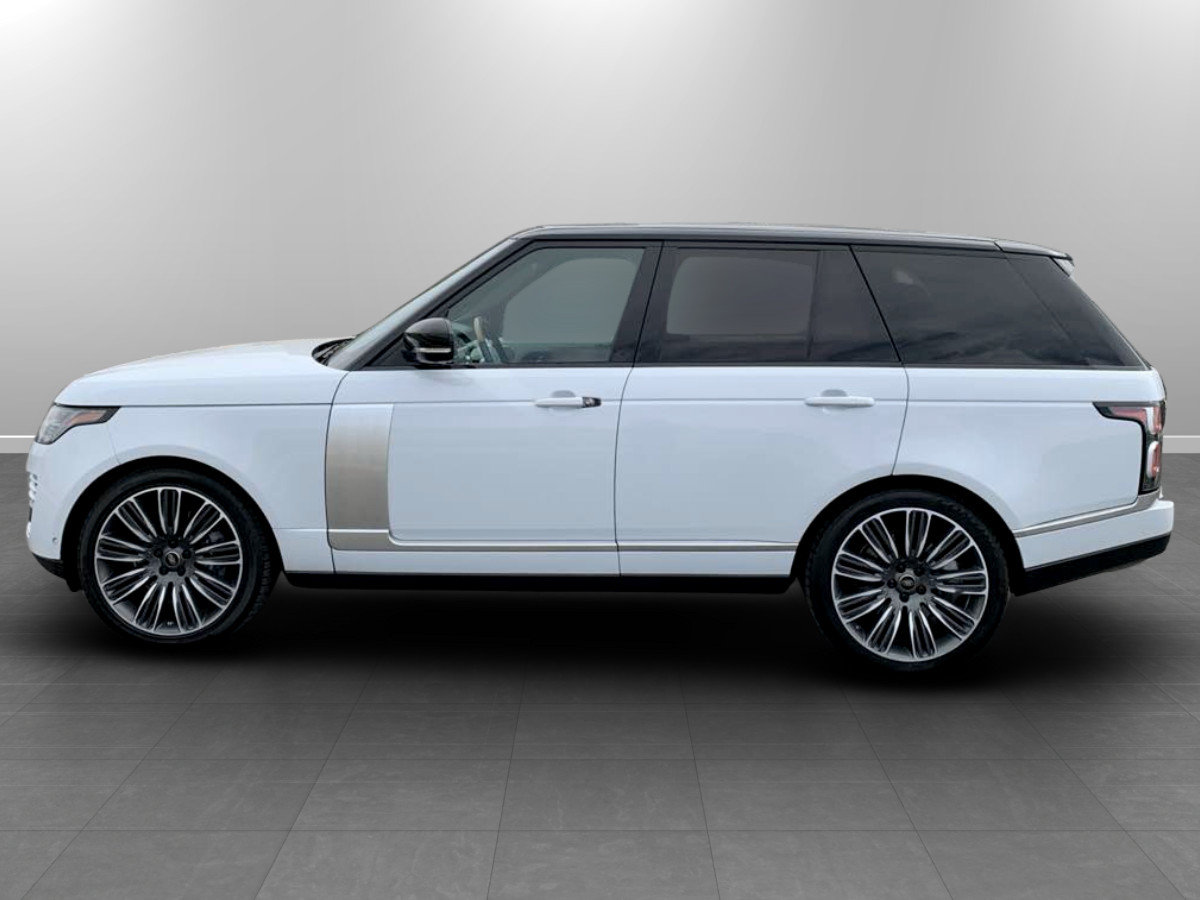 Used 2018 Land Rover Range Rover Supercharged AWD/4WD image 4