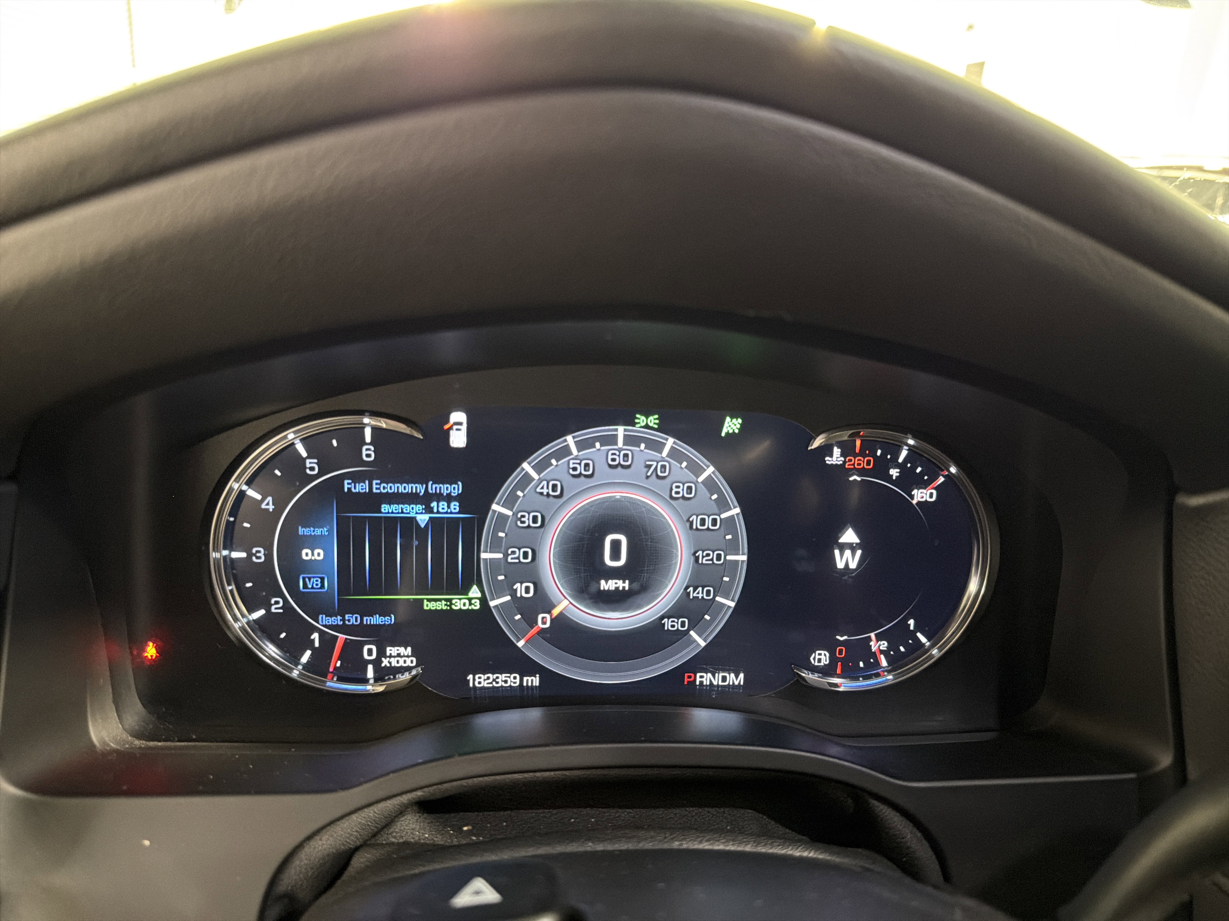 Used 2016 Cadillac Escalade ESV Premium AWD/4WD image 17