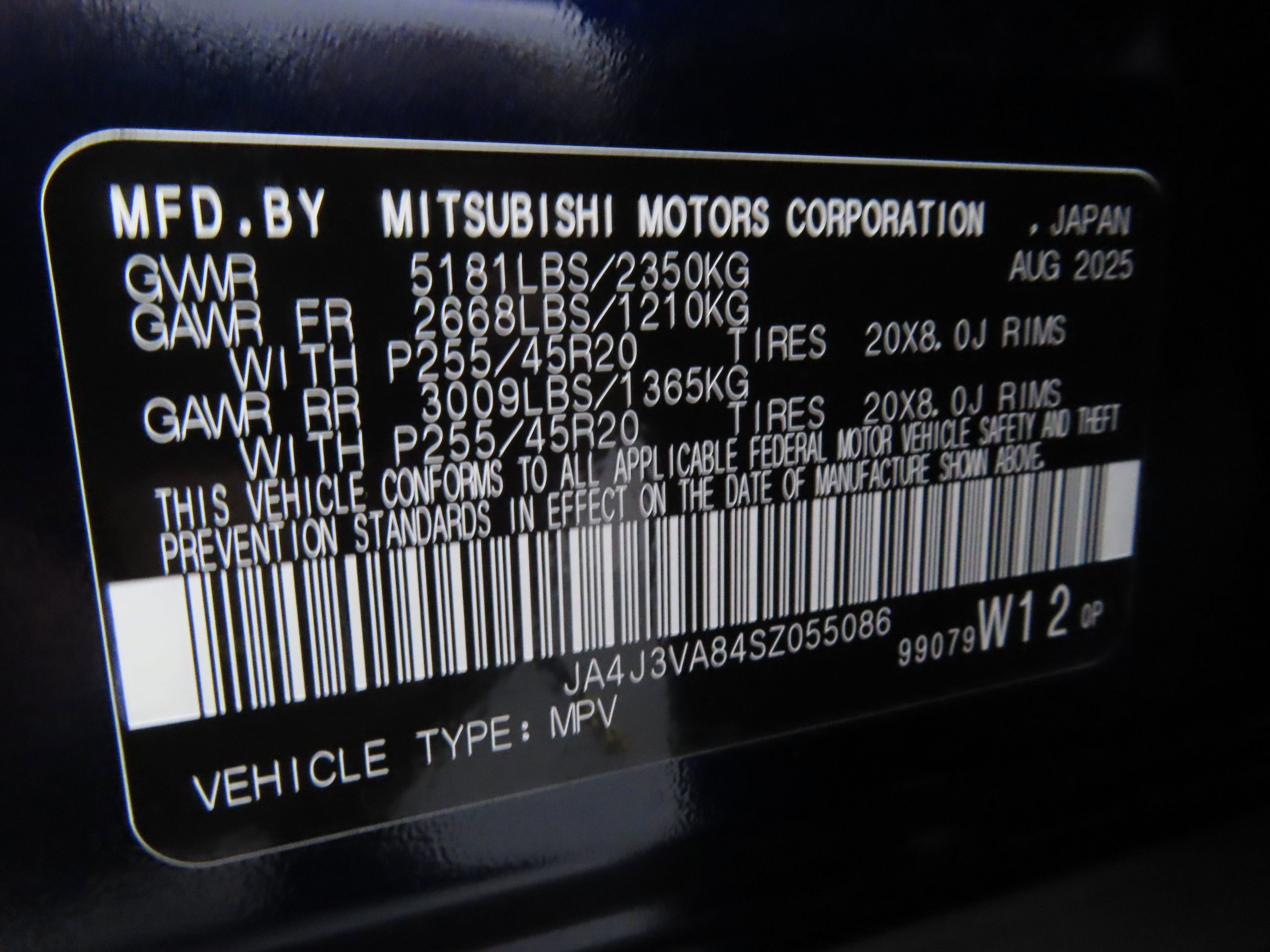 New 2025 Mitsubishi Outlander SE image 27