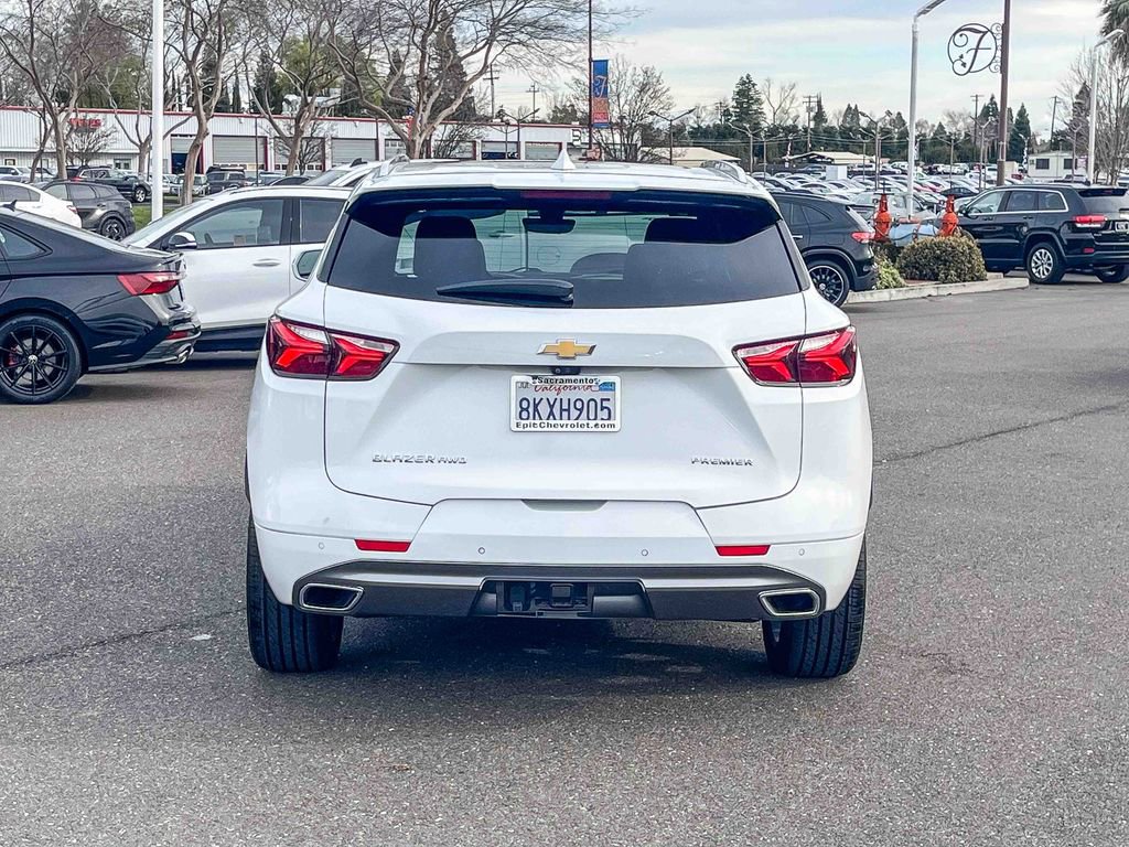 Used 2019 Chevrolet Blazer Premier w/ Sun and Wheels Package image 3