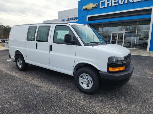 New 2025 Chevrolet Express 2500 w/ Driver Convenience Package image 4