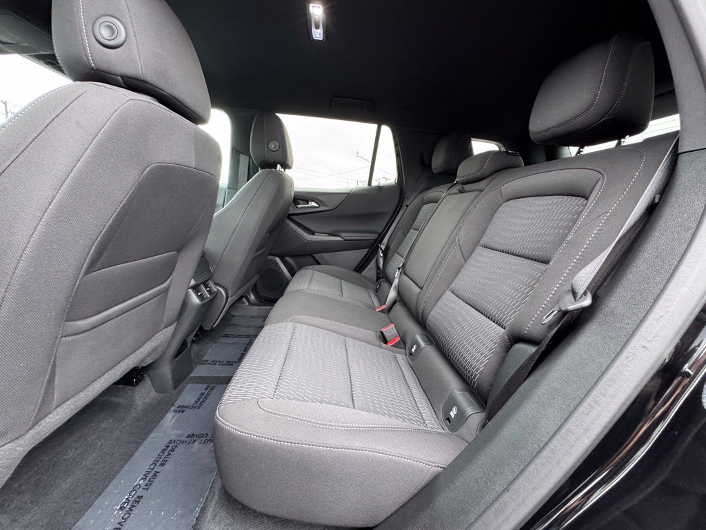 Used 2026 Chevrolet Equinox LT FWD image 35