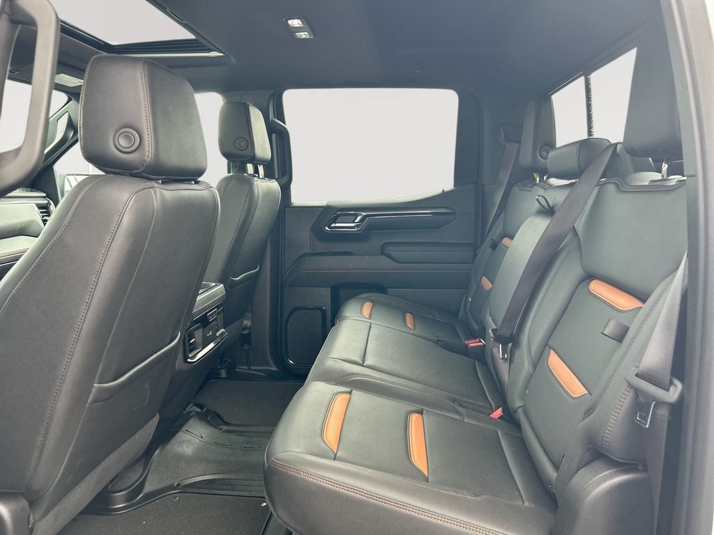 Used 2023 GMC Sierra 1500 AT4 w/ AT4 Premium Package AWD/4WD image 29