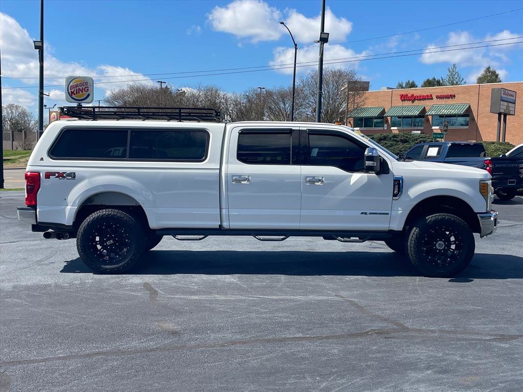 Used 2017 Ford F350 XLT w/ XLT Premium Package image 8