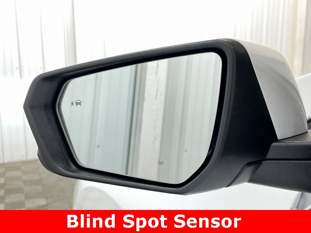 Used 2022 Chevrolet Equinox LT image 34