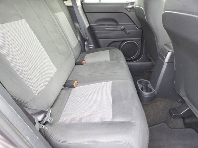 Used 2015 Jeep Patriot Sport FWD image 20