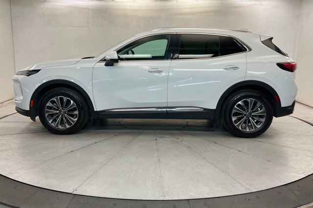Used 2024 Buick Envision Preferred AWD/4WD image 2