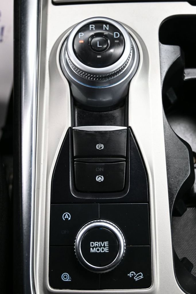 Used 2023 Ford Explorer Limited image 31