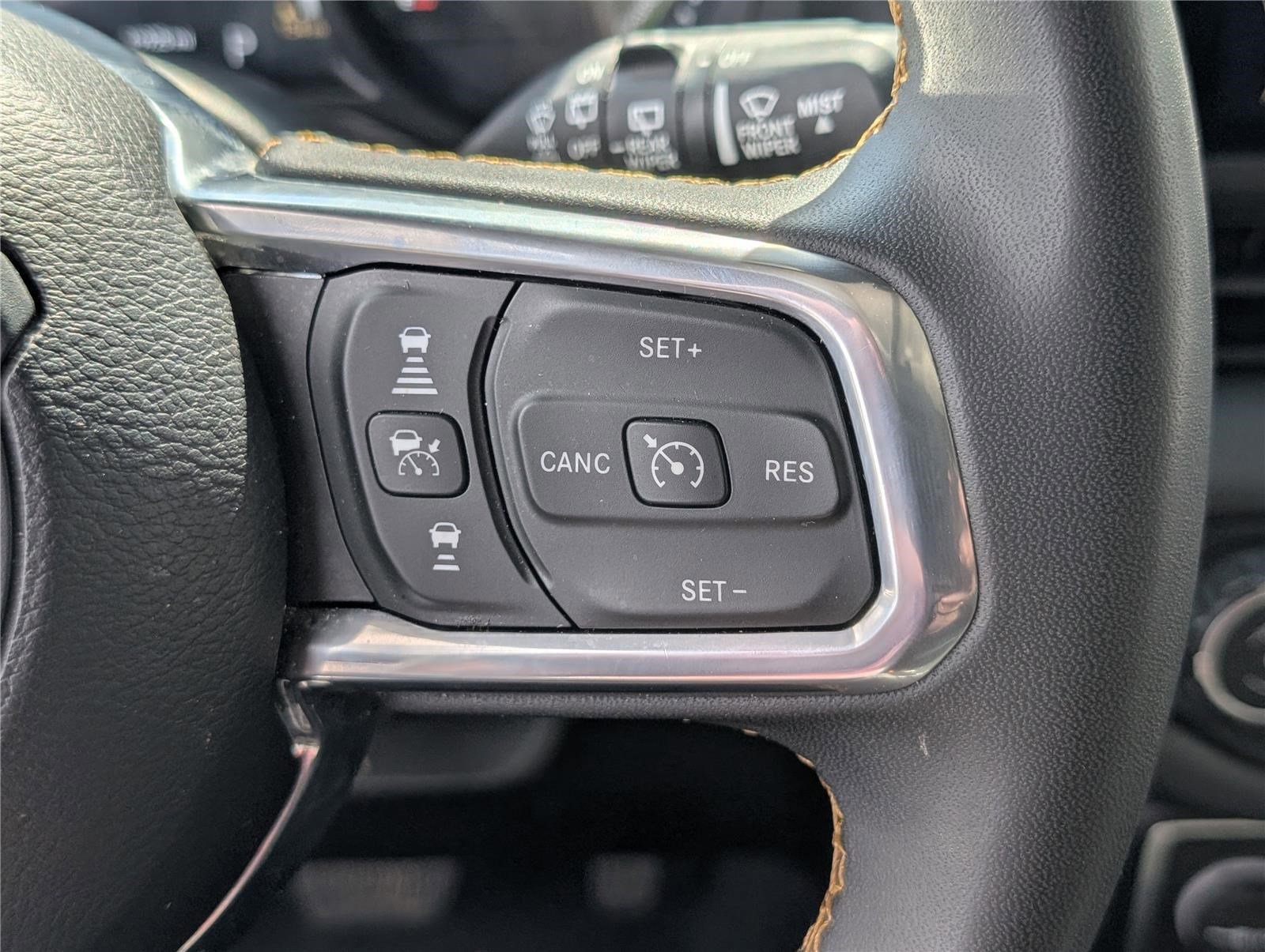 Used 2024 Jeep Wrangler Unlimited Sahara AWD/4WD image 20