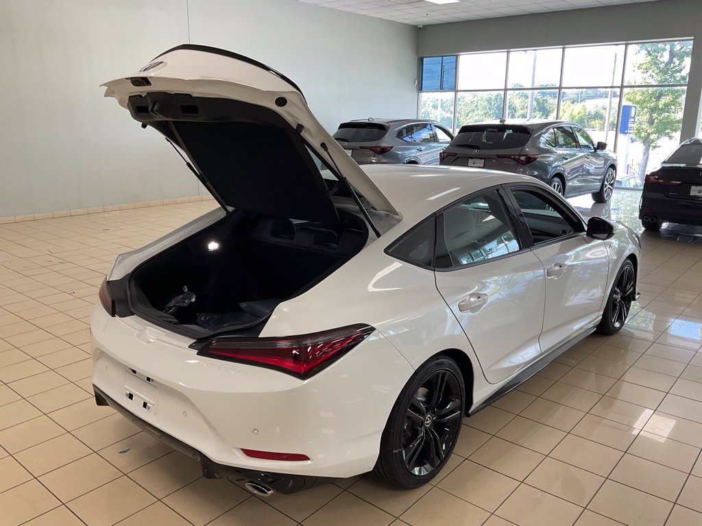 New 2026 Acura Integra A-Spec w/ Technology Package FWD image 18