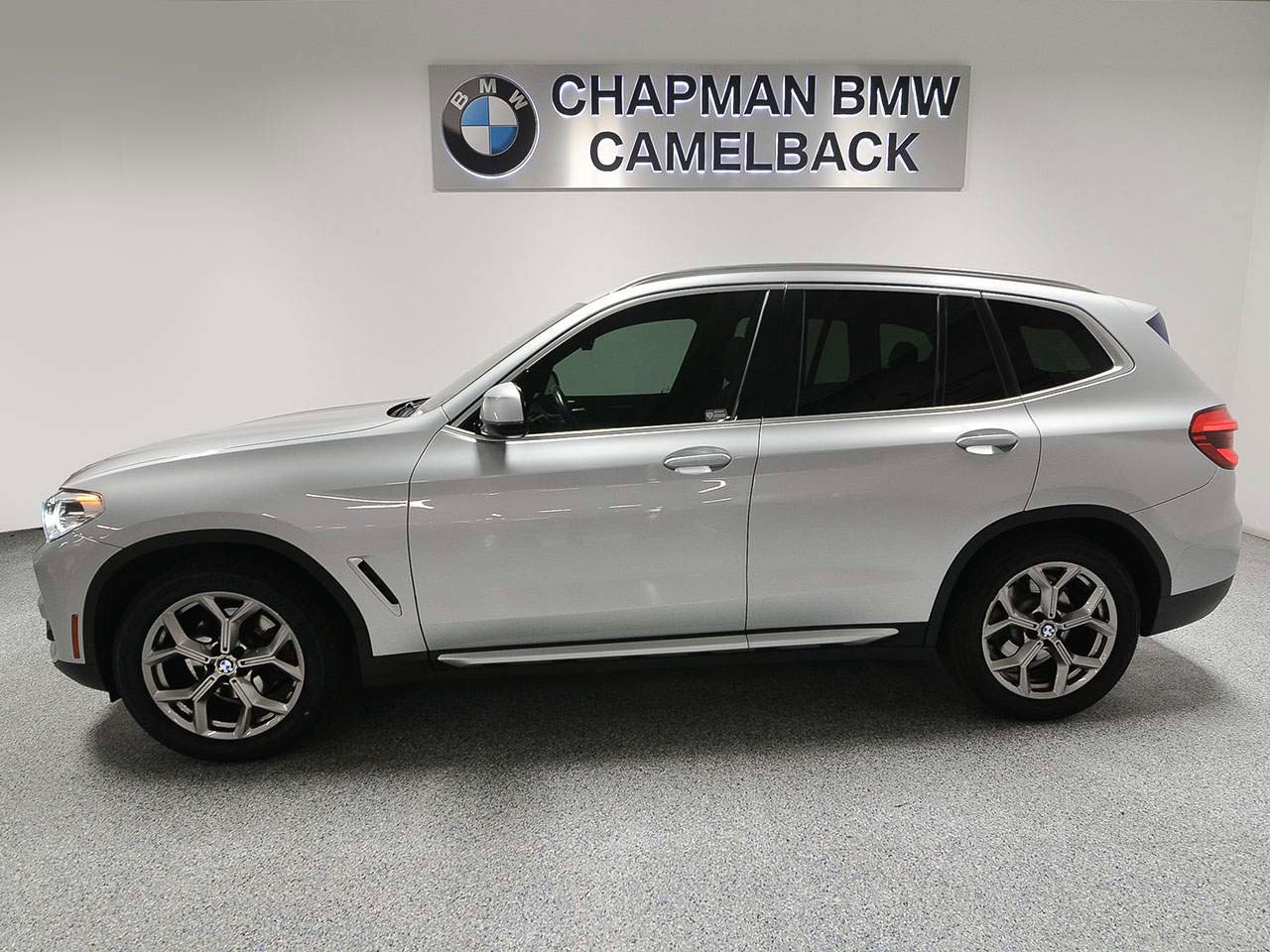 Used 2021 BMW X3 xDrive30i w/ Convenience Package image 3