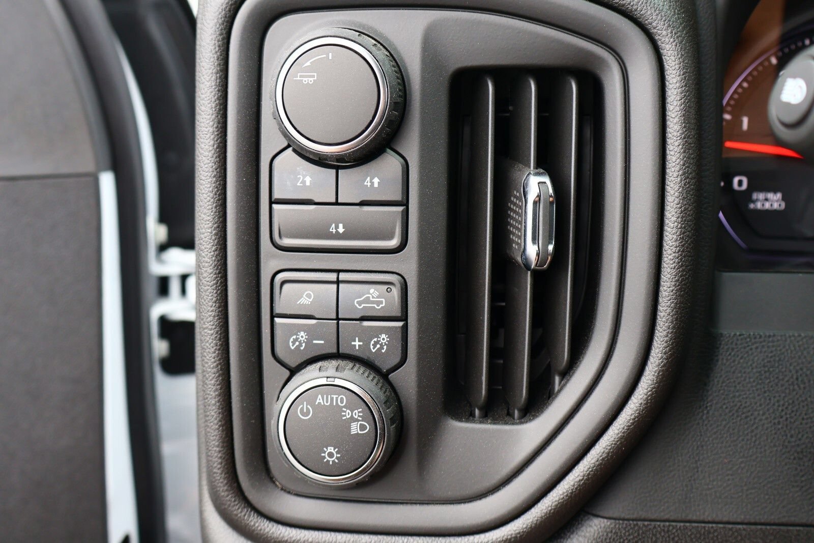 Used 2024 Chevrolet Silverado 3500 W/T w/ WT Convenience Package AWD/4WD image 10