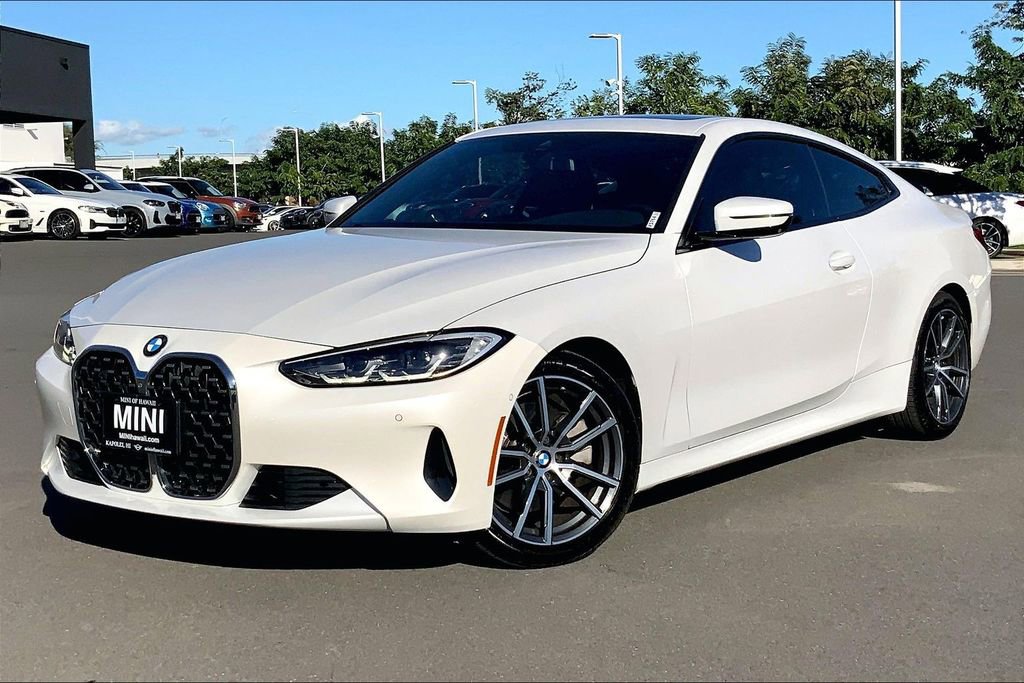 Used 2021 BMW 430i Coupe w/ Convenience Package RWD image 2