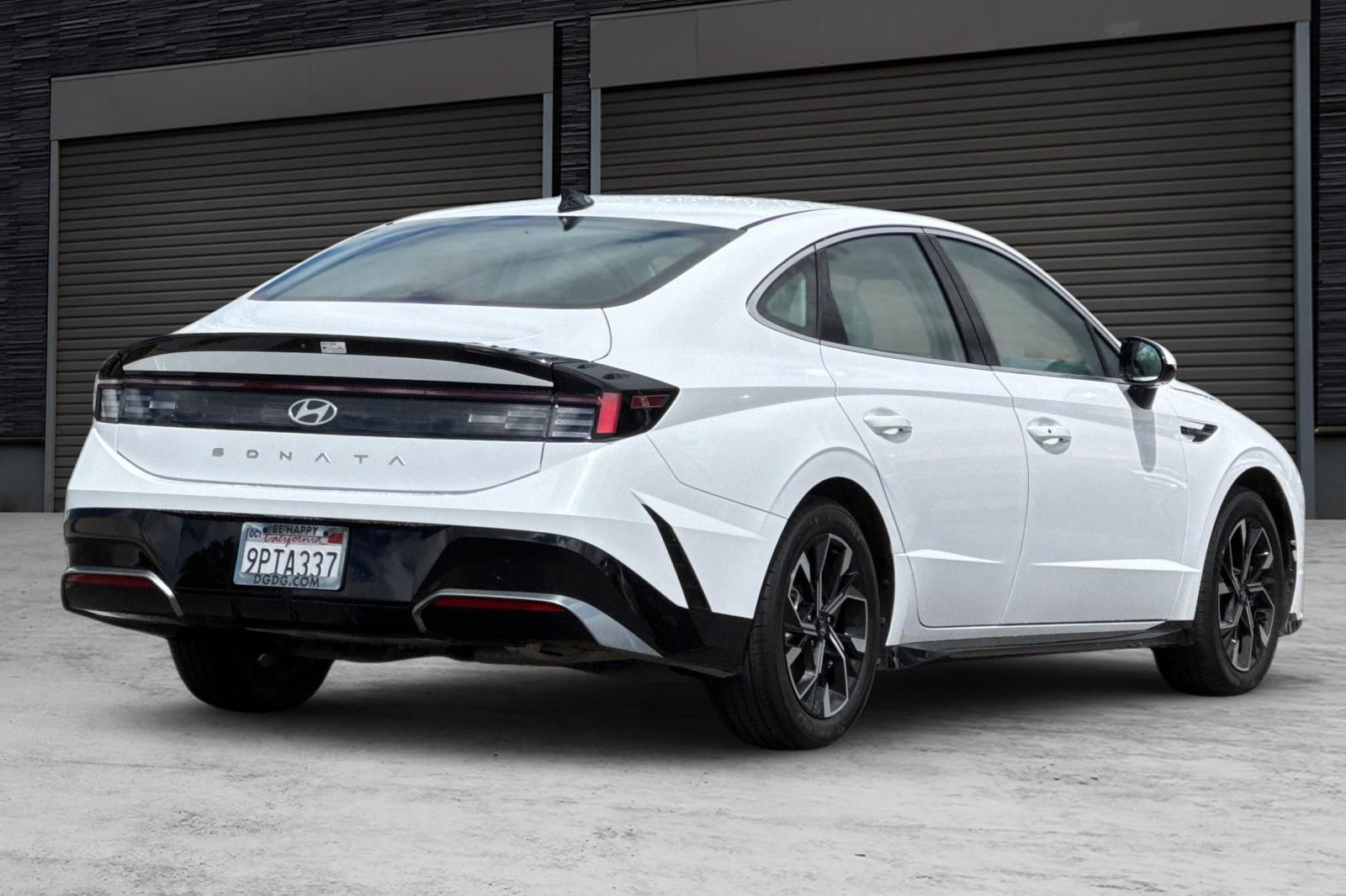 Used 2024 Hyundai Sonata SEL FWD image 4