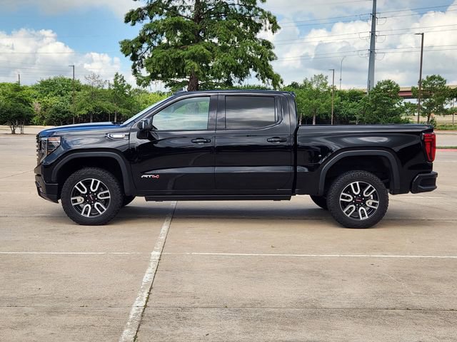 Used 2024 GMC Sierra 1500 AT4 w/ Technology Package AWD/4WD image 4