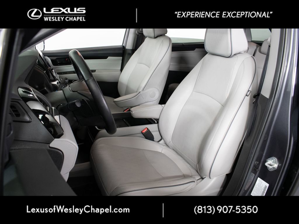 Used 2023 Honda Odyssey Elite image 19