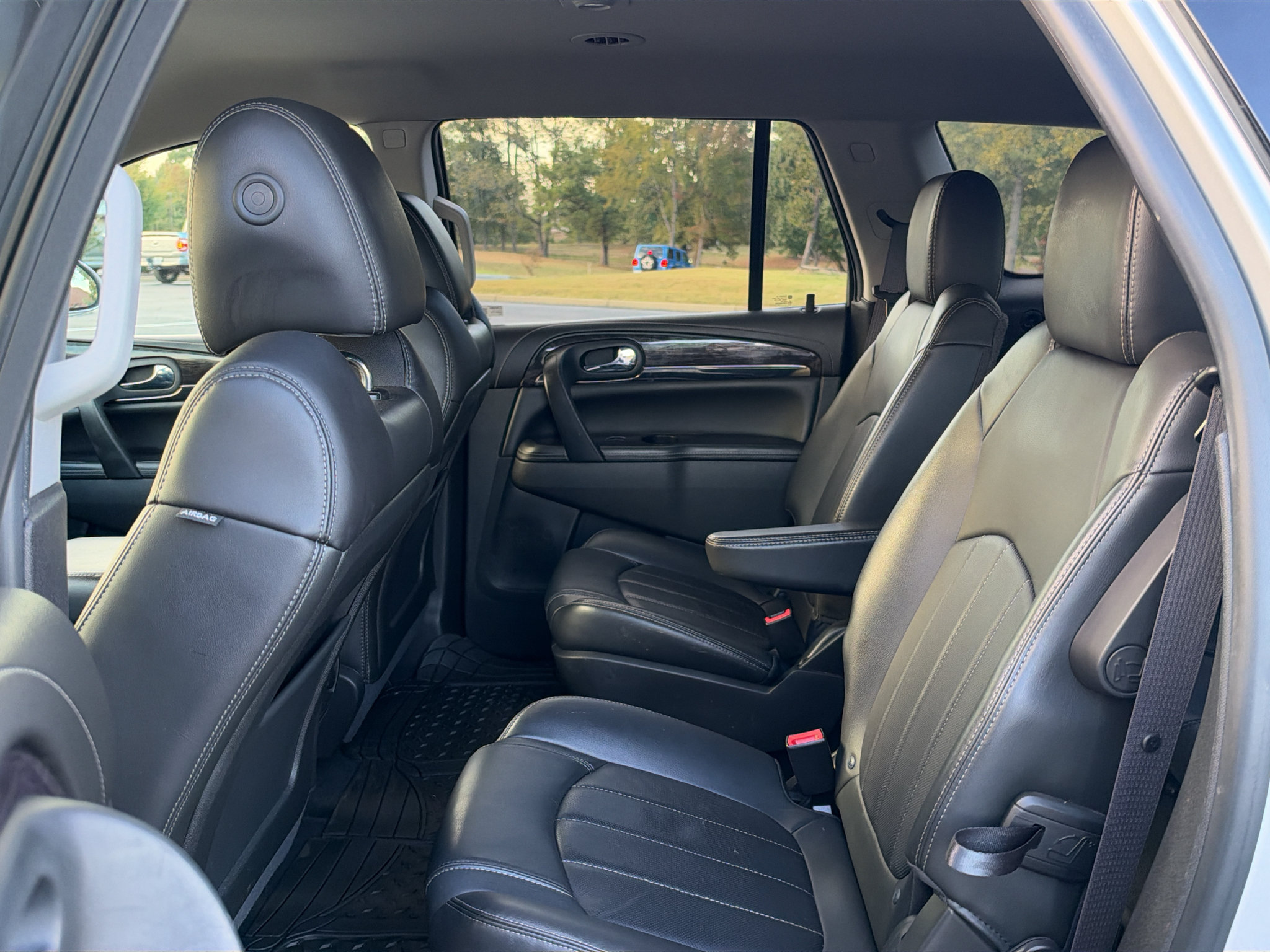 Used 2015 Buick Enclave Leather FWD image 14