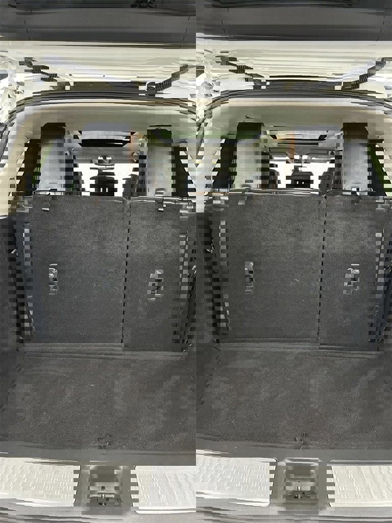 Used 2023 INFINITI QX60 Luxe image 34