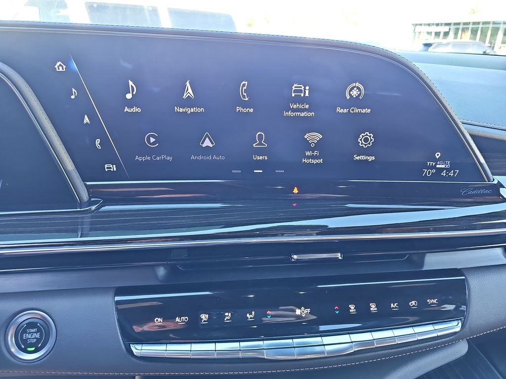 Used 2022 Cadillac Escalade Premium Luxury AWD/4WD image 14