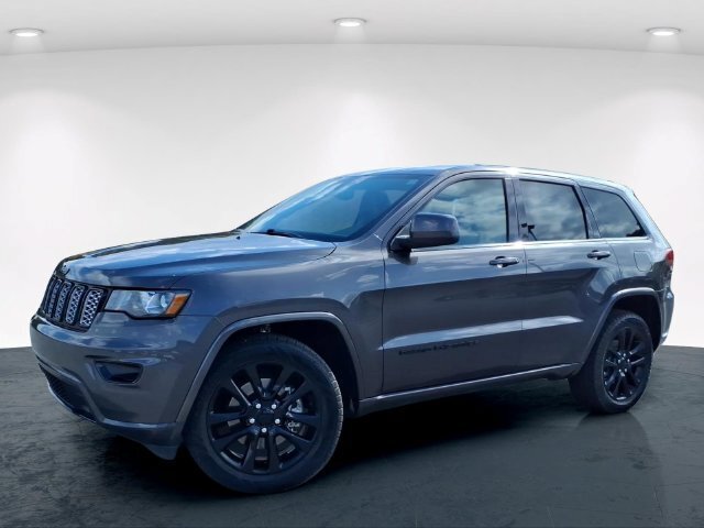 Used 2021 Jeep Grand Cherokee Laredo X AWD/4WD image 2