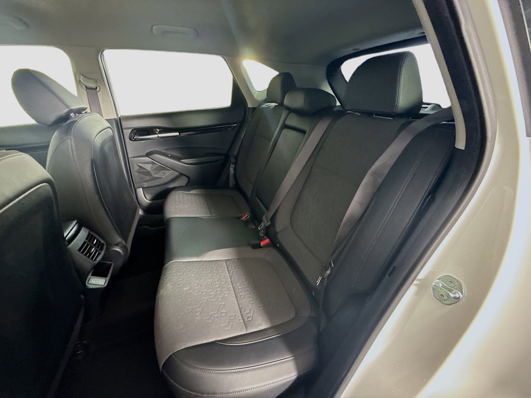 Used 2024 Kia Seltos X-Line image 25