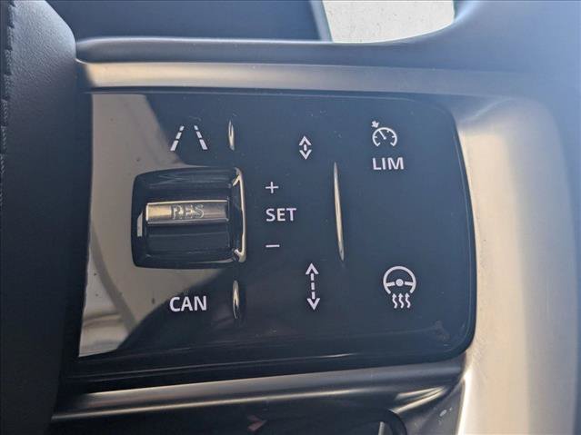 Used 2024 Land Rover Range Rover SV AWD/4WD image 14