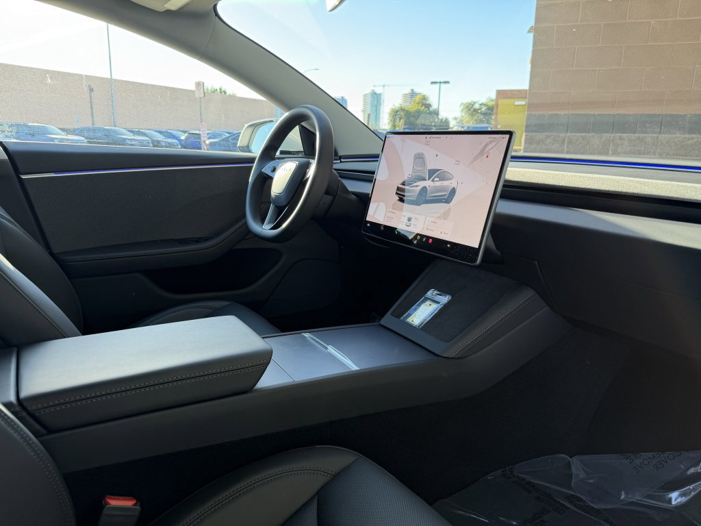 Used 2025 Tesla Model 3 image 45