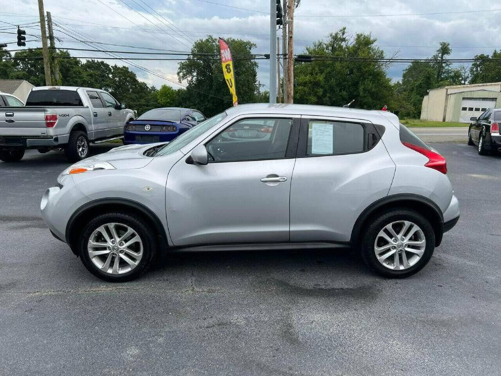 Used 2014 Nissan Juke S FWD image 7