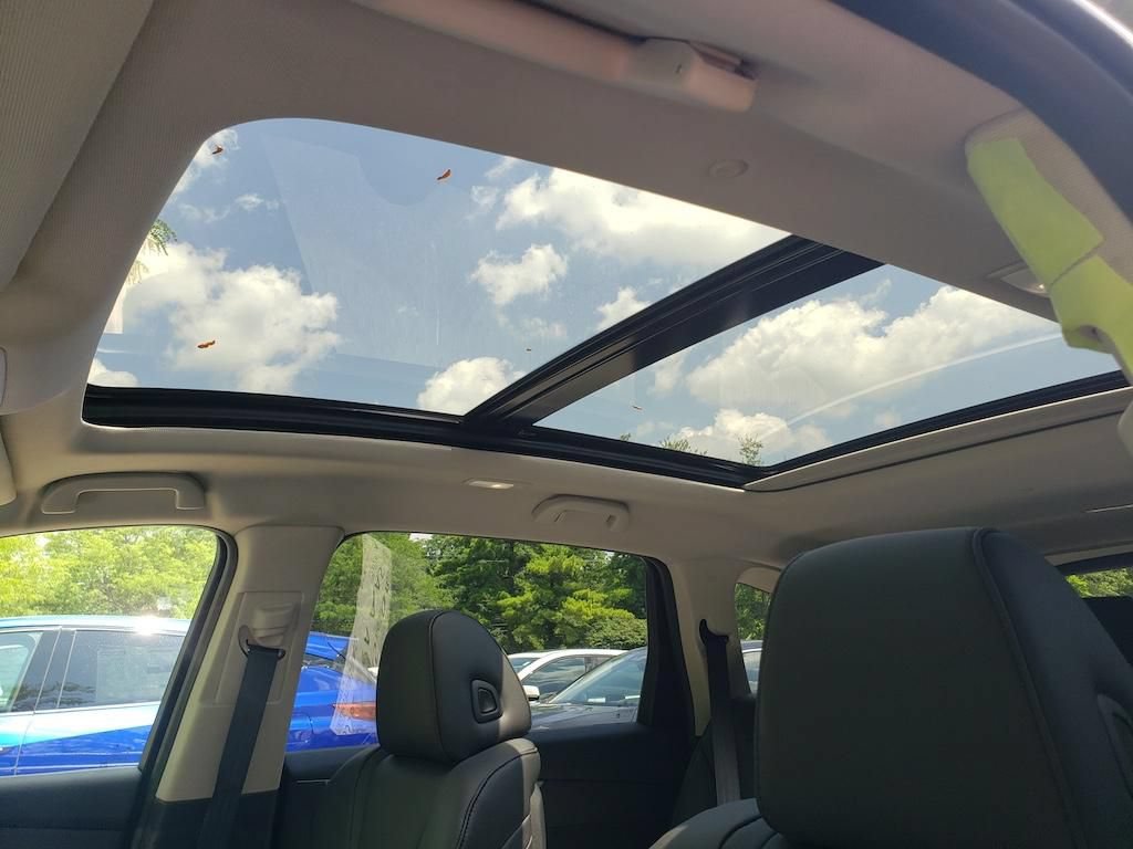 New 2026 Acura MDX SH-AWD image 15