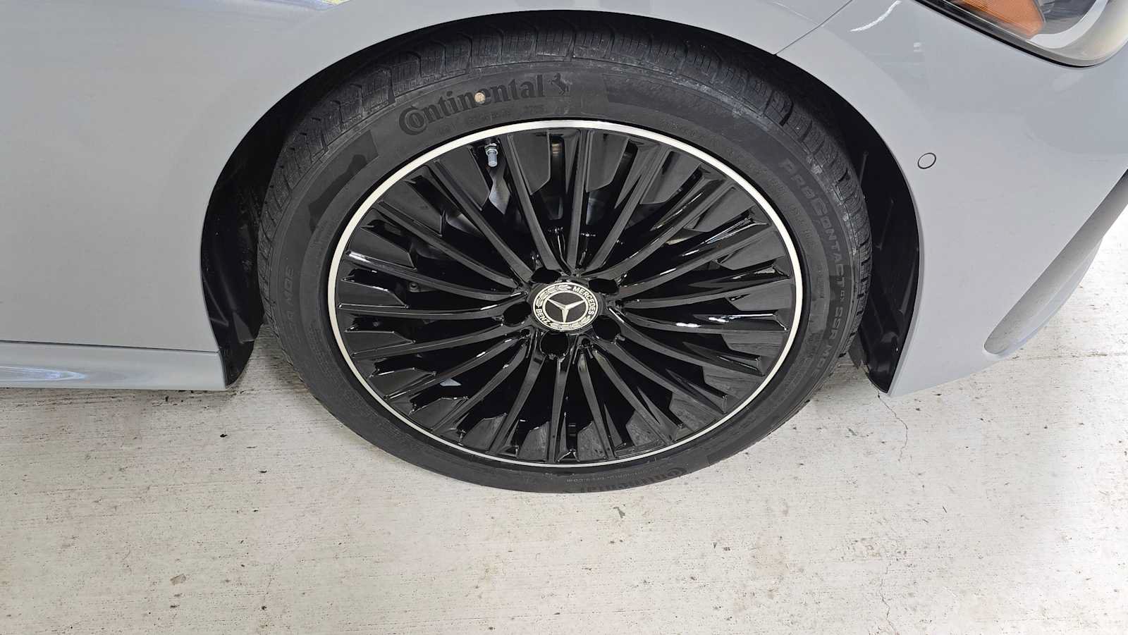 New 2026 Mercedes-Benz CLE 300 4MATIC Coupe image 9