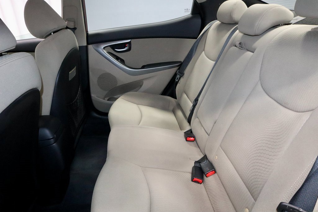 Used 2016 Hyundai Elantra SE w/ Option Group 02 image 22