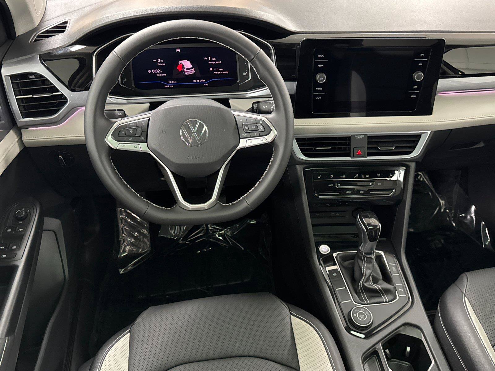 New 2026 Volkswagen Taos SEL AWD/4WD image 13