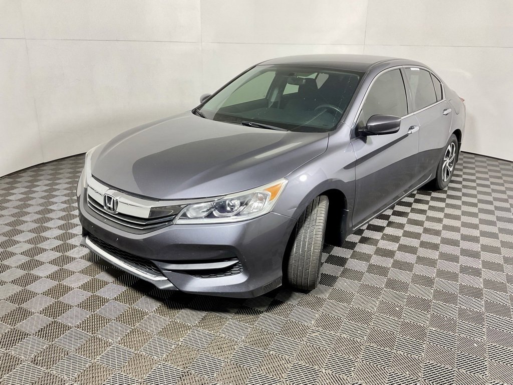 Used 2017 Honda Accord LX image 7