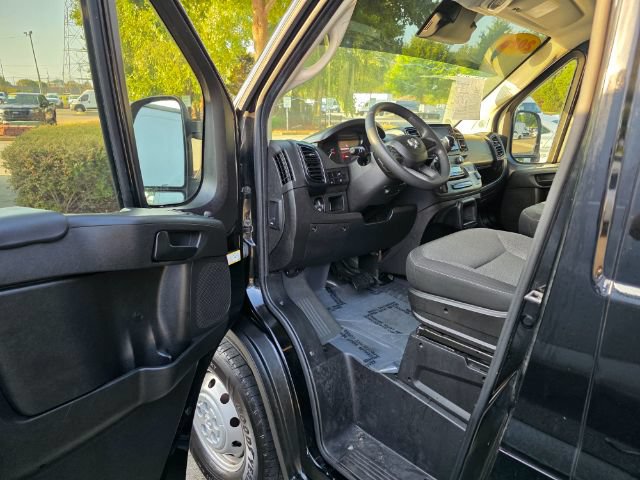 Used 2023 RAM ProMaster 2500 w/ LED Premium FWD image 6