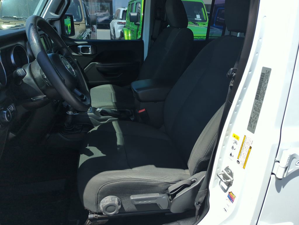 Used 2019 Jeep Wrangler Unlimited Sport image 12