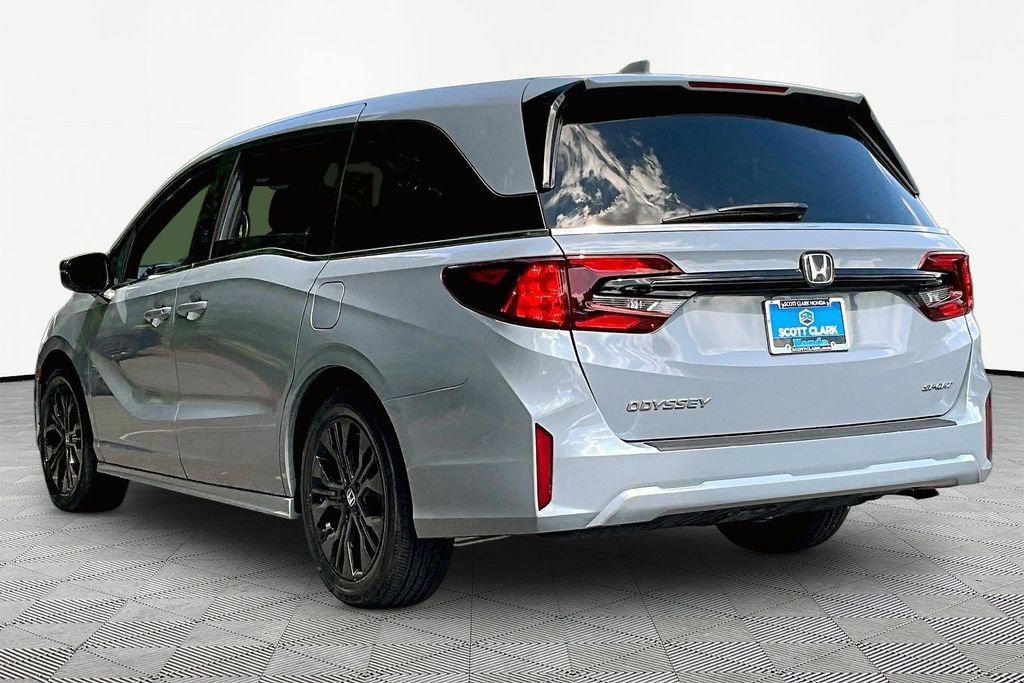 Used 2025 Honda Odyssey Sport-L image 5