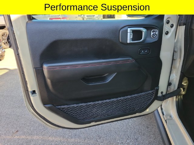 Used 2022 Jeep Gladiator Rubicon w/ LED Lighting Group AWD/4WD image 21