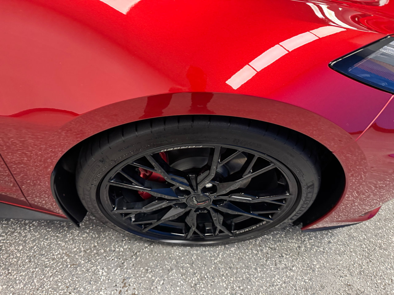 Used 2024 Chevrolet Corvette Stingray Preferred Conv w/ Stealth Interior Trim Package image 25