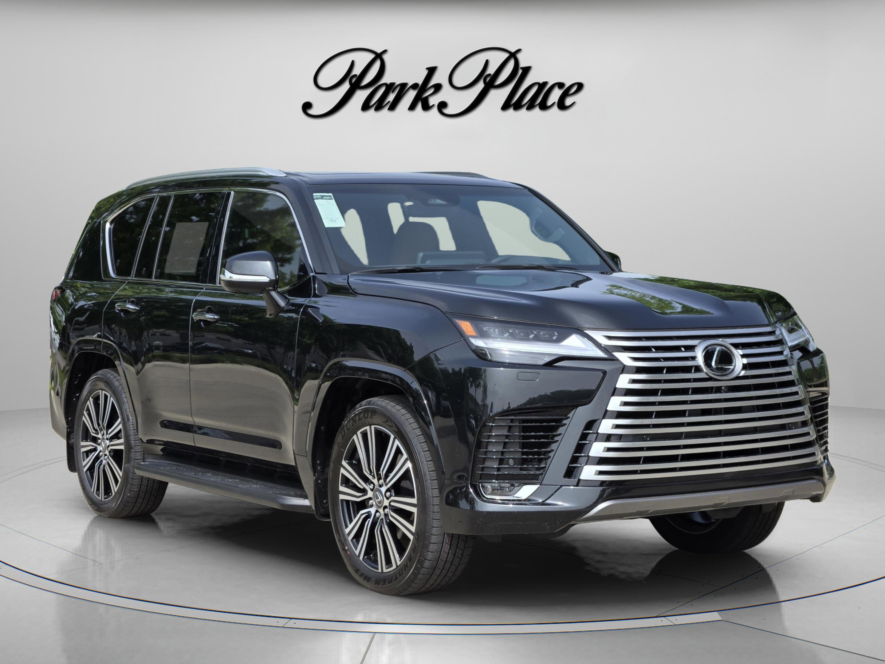 New 2026 Lexus LX 600 4WD w/ Luxury Package image 4