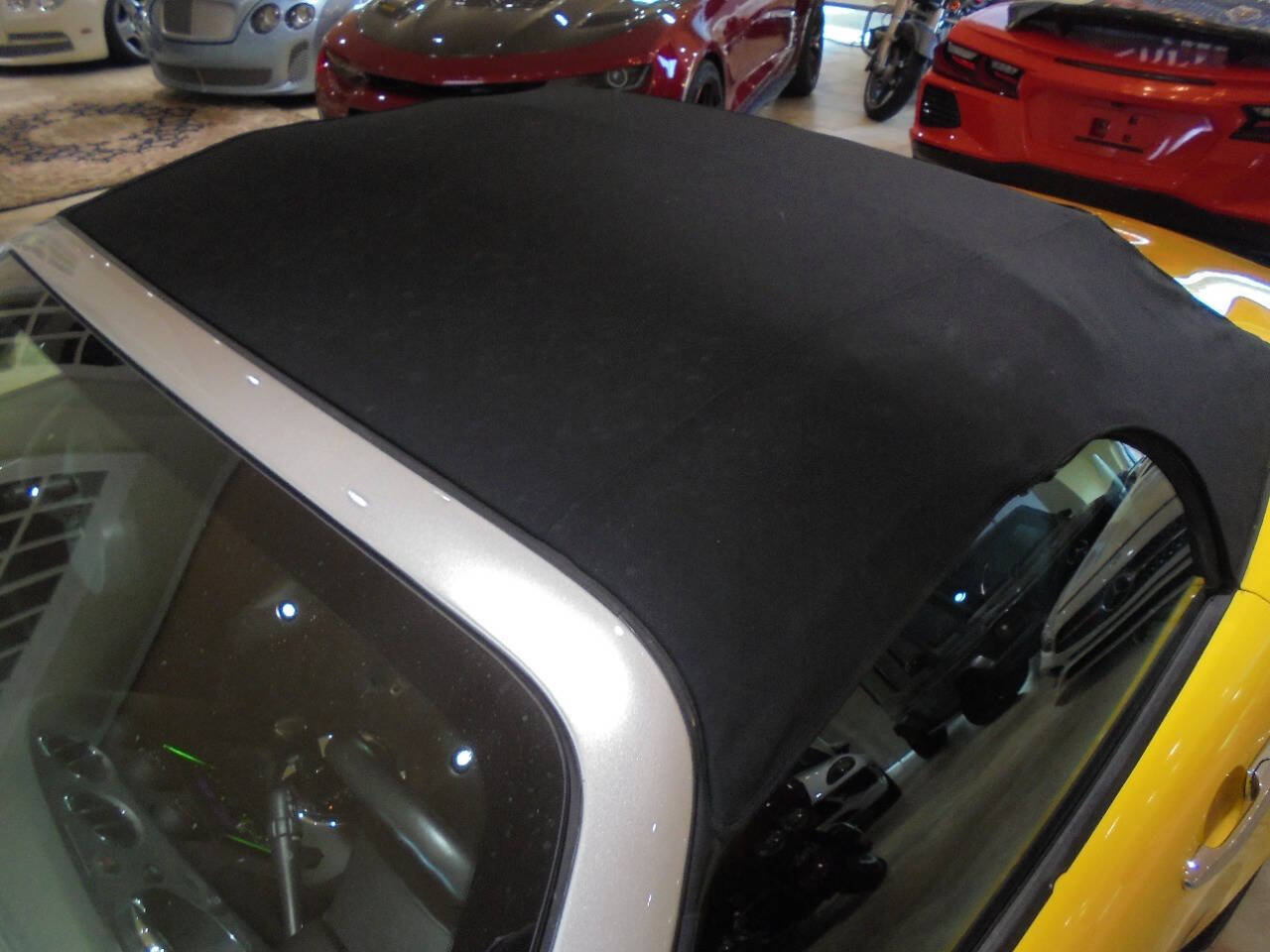 Used 2007 Pontiac Solstice Convertible RWD image 36