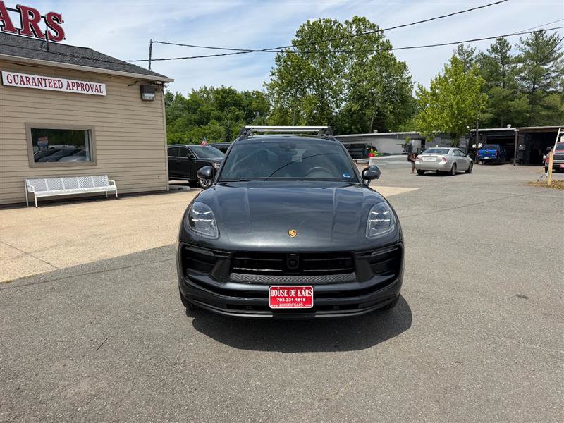 Used 2025 Porsche Macan Turbo AWD/4WD image 11