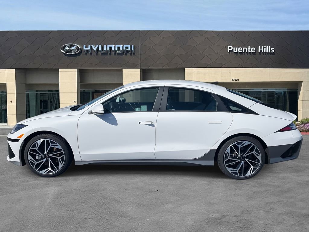 Certified 2025 Hyundai Ioniq 6 SEL image 3