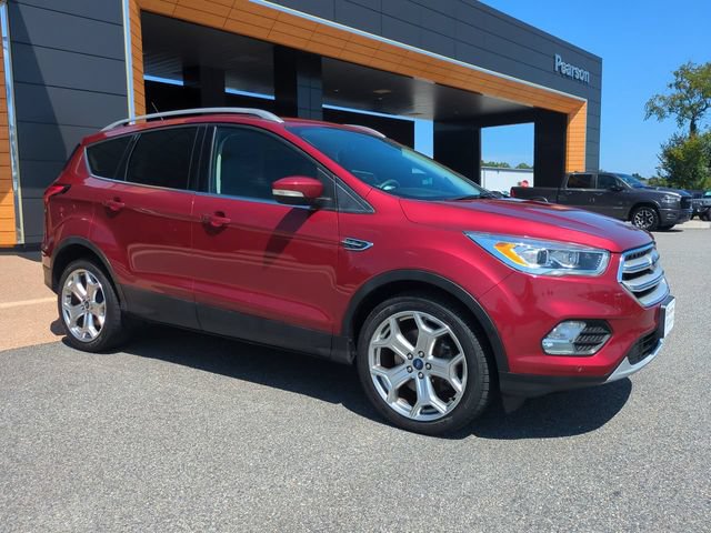 Used 2019 Ford Escape Titanium FWD image 2