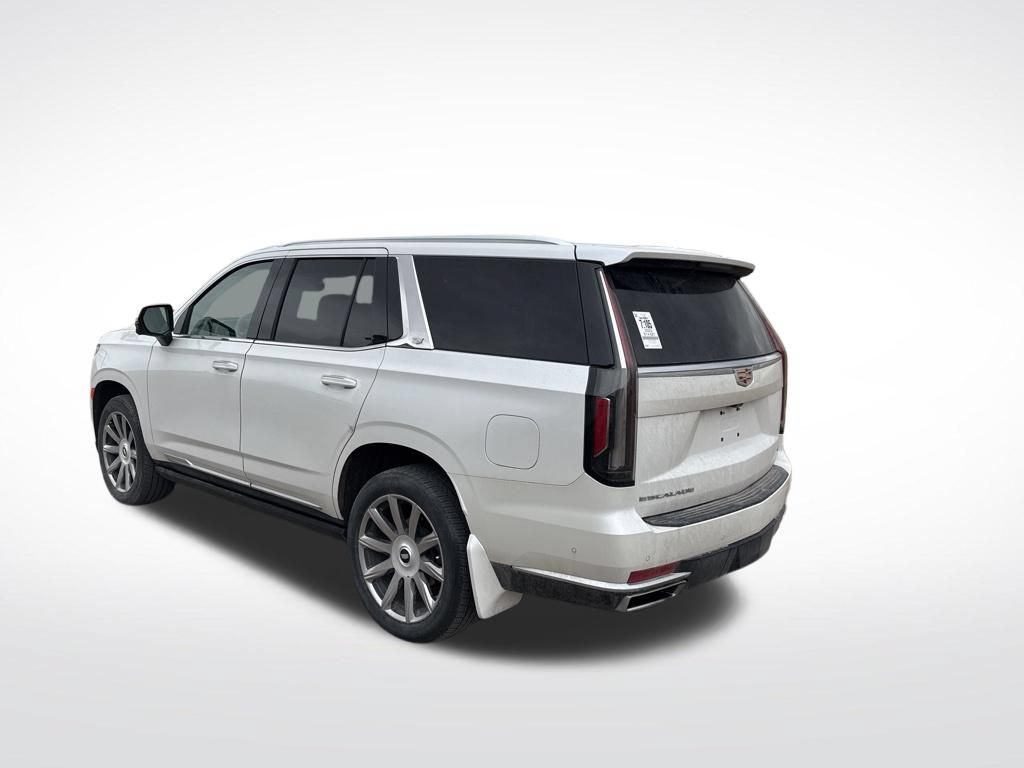 Used 2023 Cadillac Escalade Premium Luxury Platinum w/ Heavy-Duty Trailer Package AWD/4WD image 7