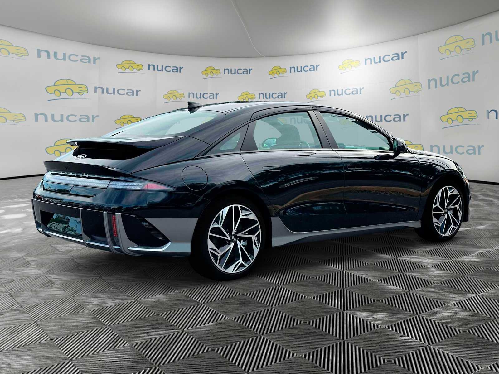 New 2024 Hyundai Ioniq 6 SEL image 9