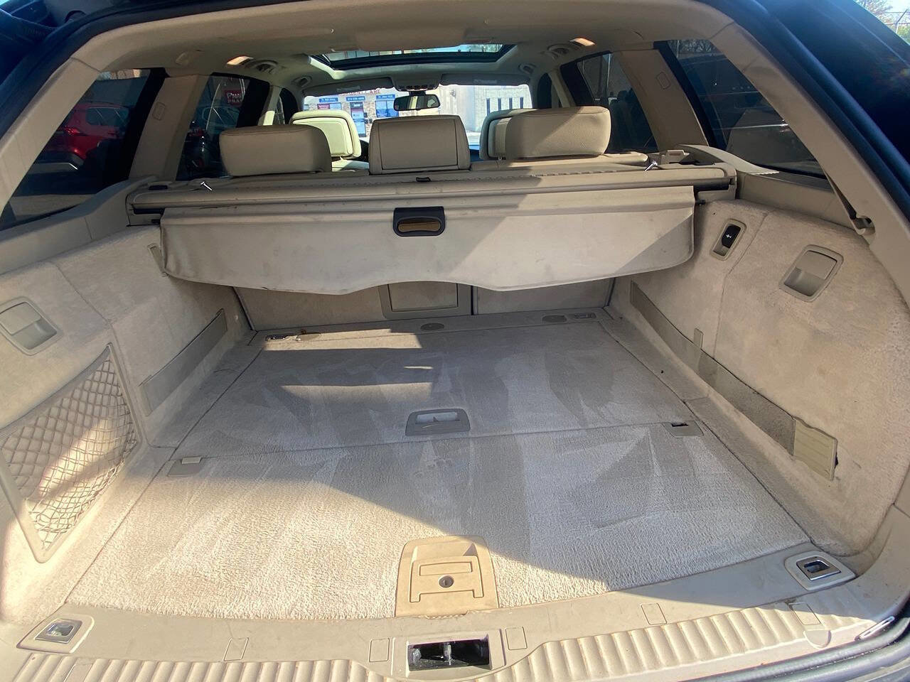 Used 2010 BMW 535i xDrive Wagon AWD/4WD image 41