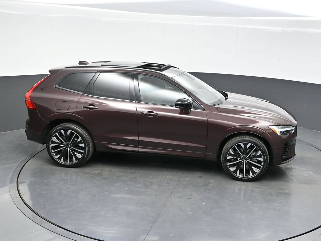 New 2026 Volvo XC60 T8 Ultra w/ Climate Package AWD/4WD image 36