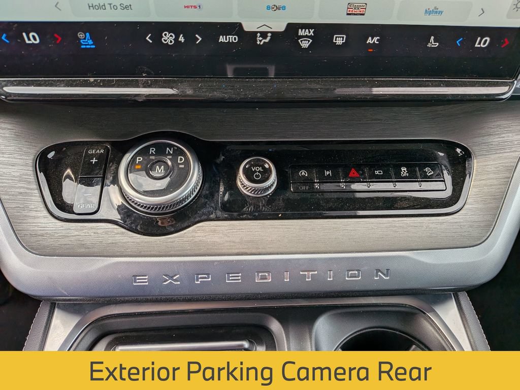 Used 2025 Ford Expedition Max Platinum AWD/4WD image 19