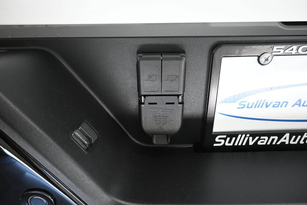 Used 2025 GMC Sierra 2500 AT4X AWD/4WD image 63
